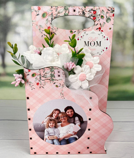 Anneciğime Özel Çiçek Sepeti